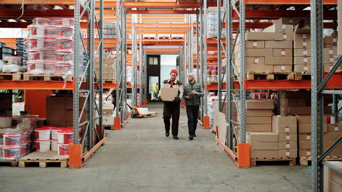 MS in Supply Chain Management Abroad for Indian Students: Programs, STEM-OPT, and Careers