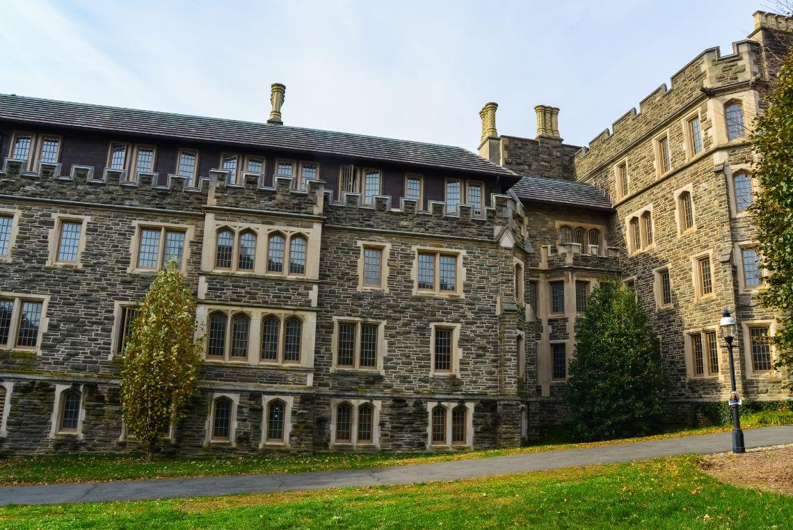 How to Get Into the Ivy League from India: What It Really Takes to Stand Out
