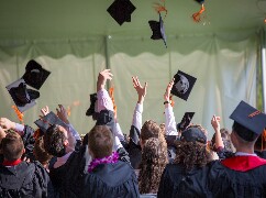 Exploring Popular Post-Graduate Programs: A Guide to Choosing the Right Program for You